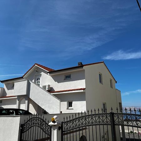 Appartement Arija 1 à Senj  Extérieur photo