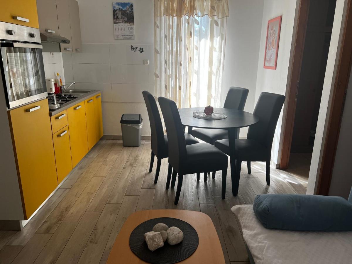 Appartement Arija 1 à Senj  Extérieur photo